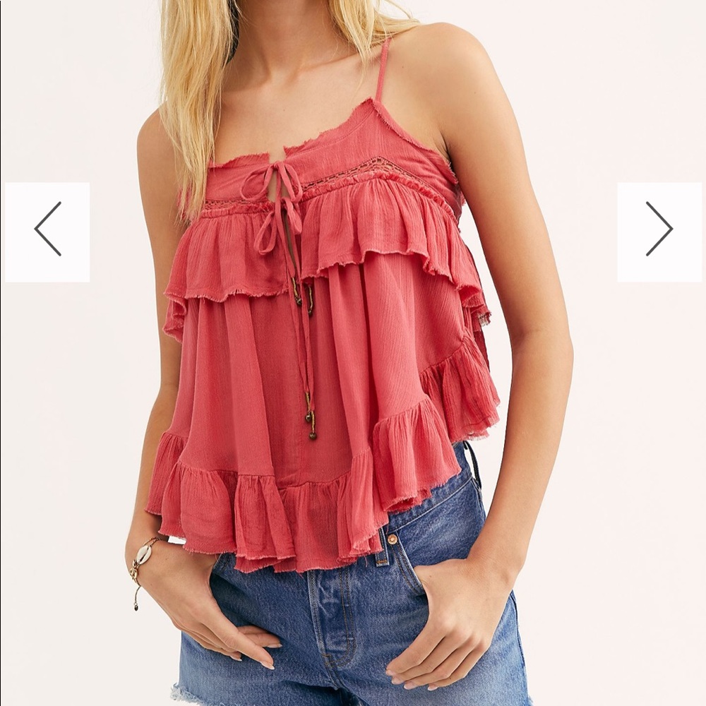 Free People Tank🌻